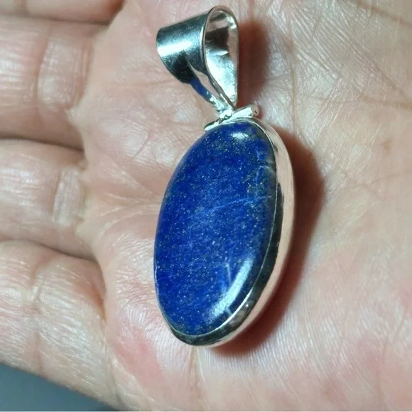 Stunning Blue Lapis Lazuli Natural Stone Silver tone Pendant Necklace 4313 - Picture 2 of 10
